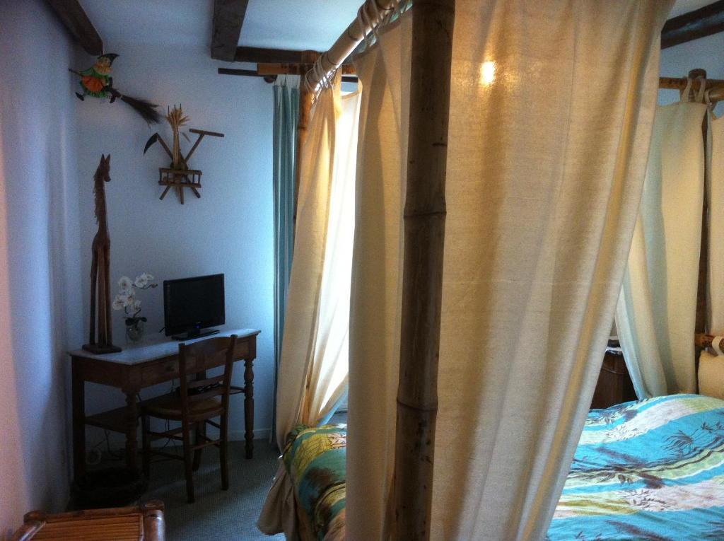 Ferme Du Montheu Bed and Breakfast Dommartin sous Amance Δωμάτιο φωτογραφία
